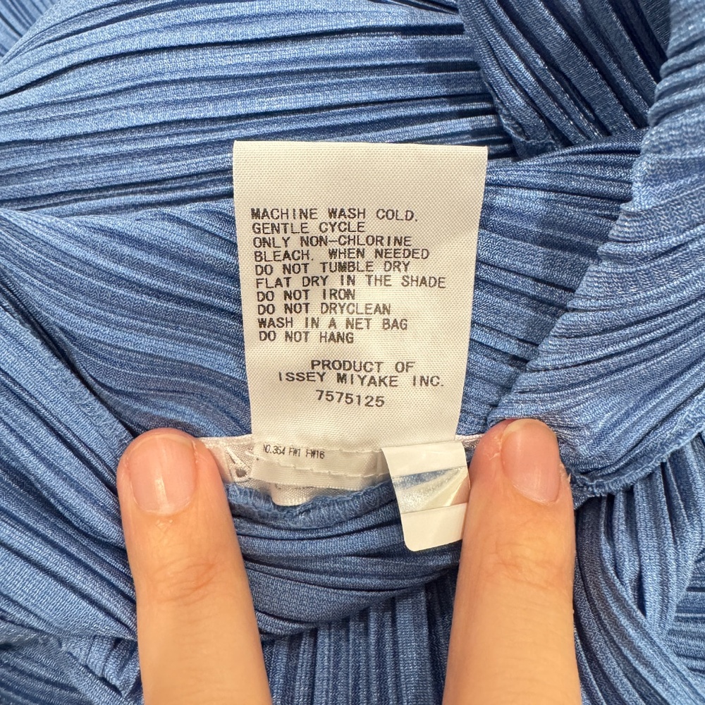 PLEATS PLEASE Blue Lamp Shade Midi Dress Size 5 - Picture 6 of 6